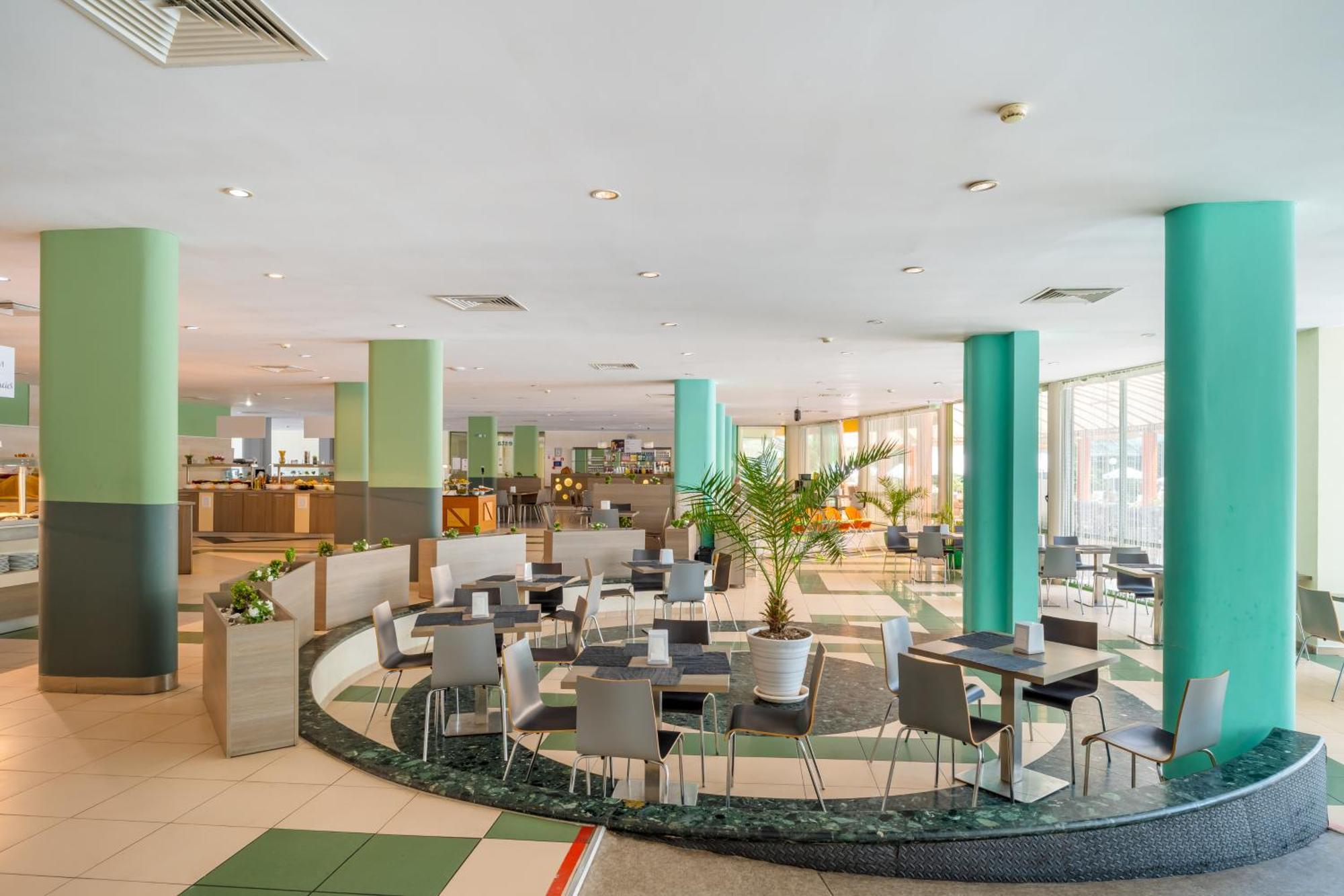 Mpm Hotel Kalina Garden Pantai Sunny Luaran gambar