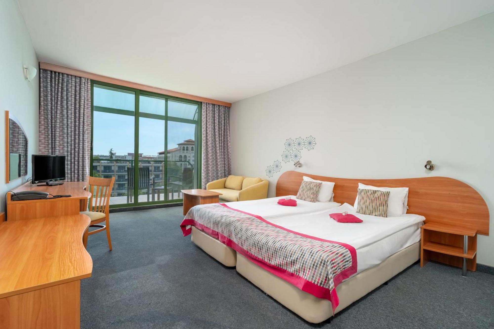 Mpm Hotel Kalina Garden Pantai Sunny Luaran gambar